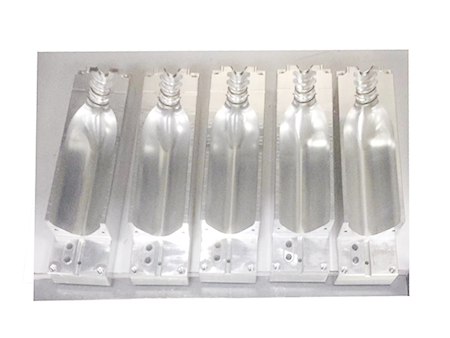 Bottle mold